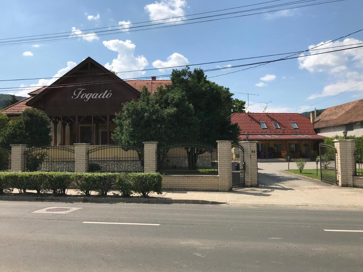 Szent Istvan Fogado Nagymaros Ngoại thất bức ảnh